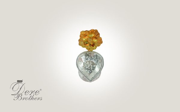 Gold Polished Flower Diya - Image 2