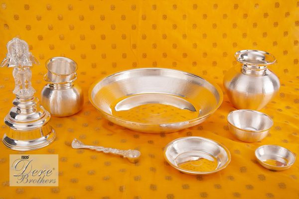 Pooja Thali set with Hammered Effect