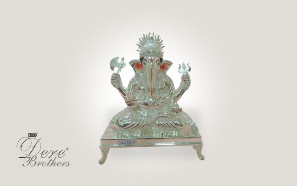 Ganpati Idol - 11 Inch Height