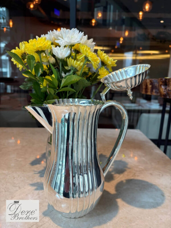 FLUTED JUG
