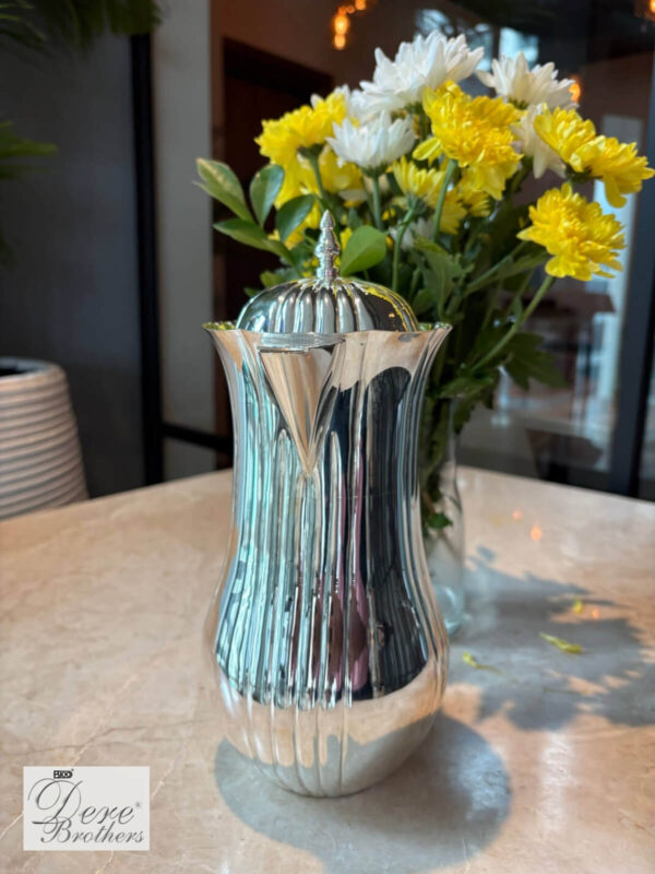 FLUTED JUG